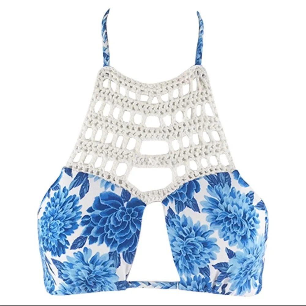 Frankie’s Bikinis Mimi Top Size XS and Malia Bottoms Size Small
